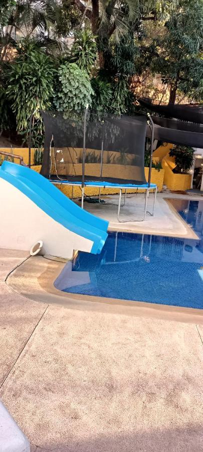 Twin Towers Tres Mares Apartment Акапулко Екстериор снимка